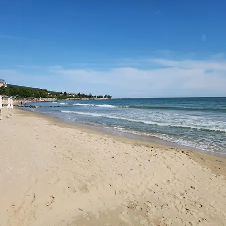 Sunny Bay A Sunny Sunny Beach